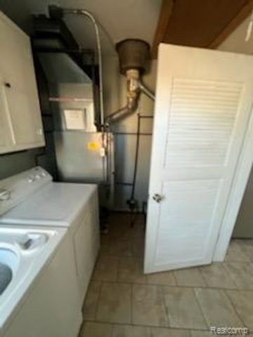 2224 Guthrie Avenue, Royal Oak, MI 48067