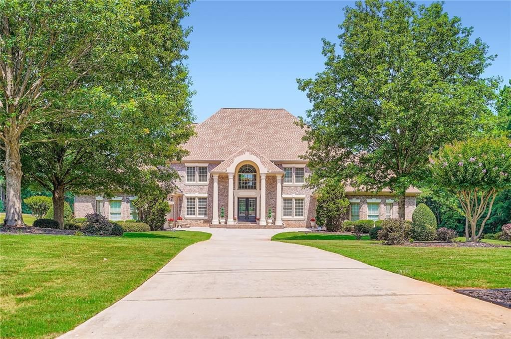 2900 Miller Bottom Road, Loganville, GA 30052