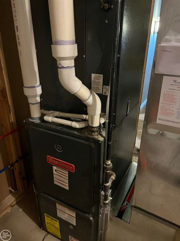 17630 Eider Drive, Clinton Twp, MI 48038