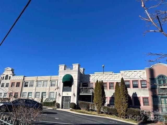 37 Hiawassee Street W106, Asheville, NC 28801