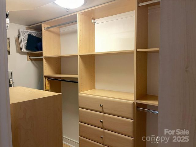 37 Hiawassee Street W106, Asheville, NC 28801