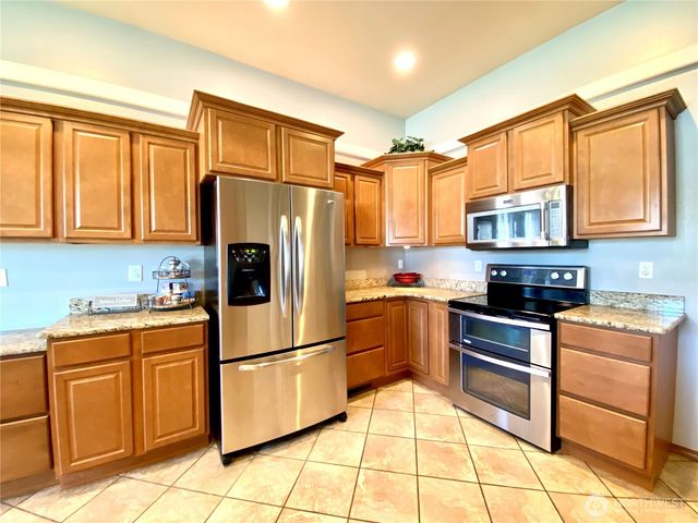 9500 SE Castlewood Drive, Moses Lake, WA 98837