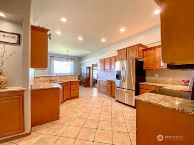 9500 SE Castlewood Drive, Moses Lake, WA 98837