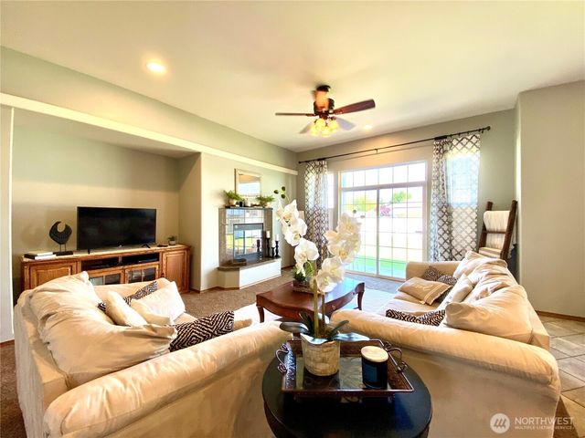 9500 SE Castlewood Drive, Moses Lake, WA 98837