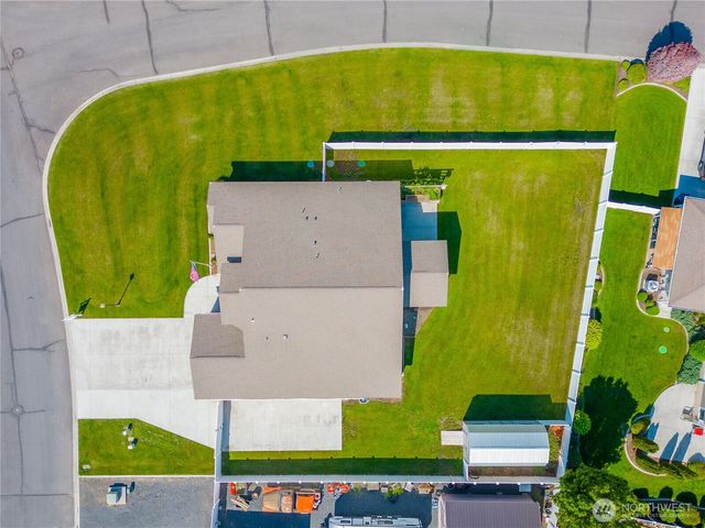 9500 SE Castlewood Drive, Moses Lake, WA 98837