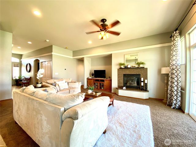 9500 SE Castlewood Drive, Moses Lake, WA 98837