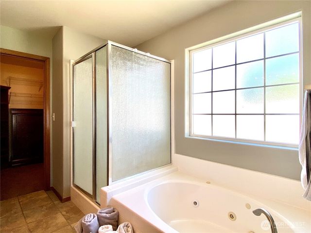 9500 SE Castlewood Drive, Moses Lake, WA 98837
