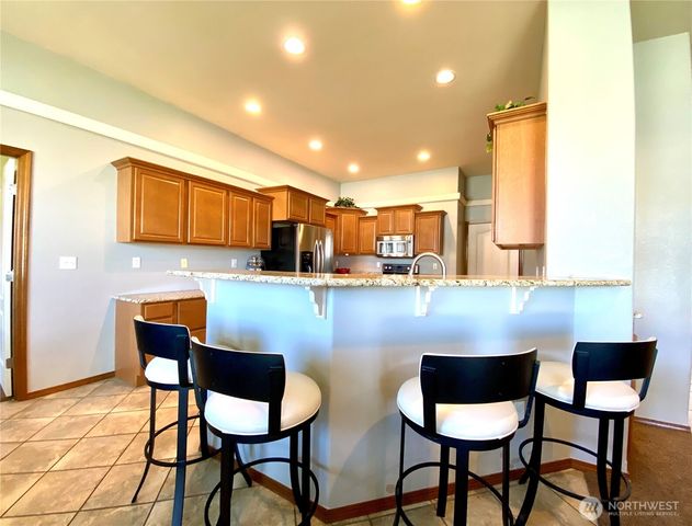 9500 SE Castlewood Drive, Moses Lake, WA 98837