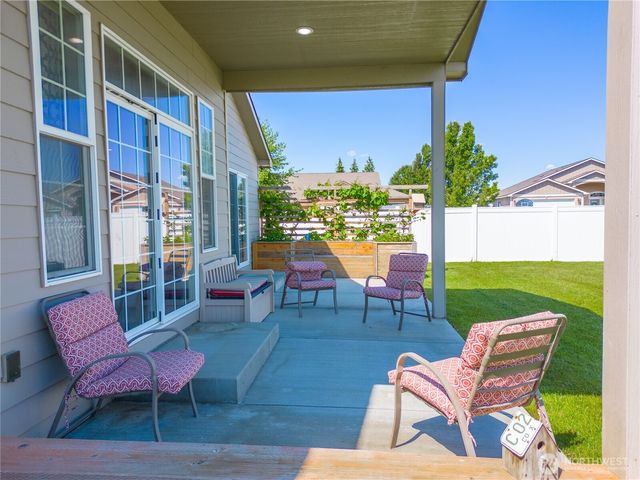 9500 SE Castlewood Drive, Moses Lake, WA 98837