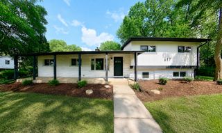617 S Busse Road, Mount Prospect, IL 60056