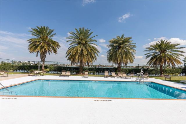 13364 SW 143rd St, Miami, FL 33186