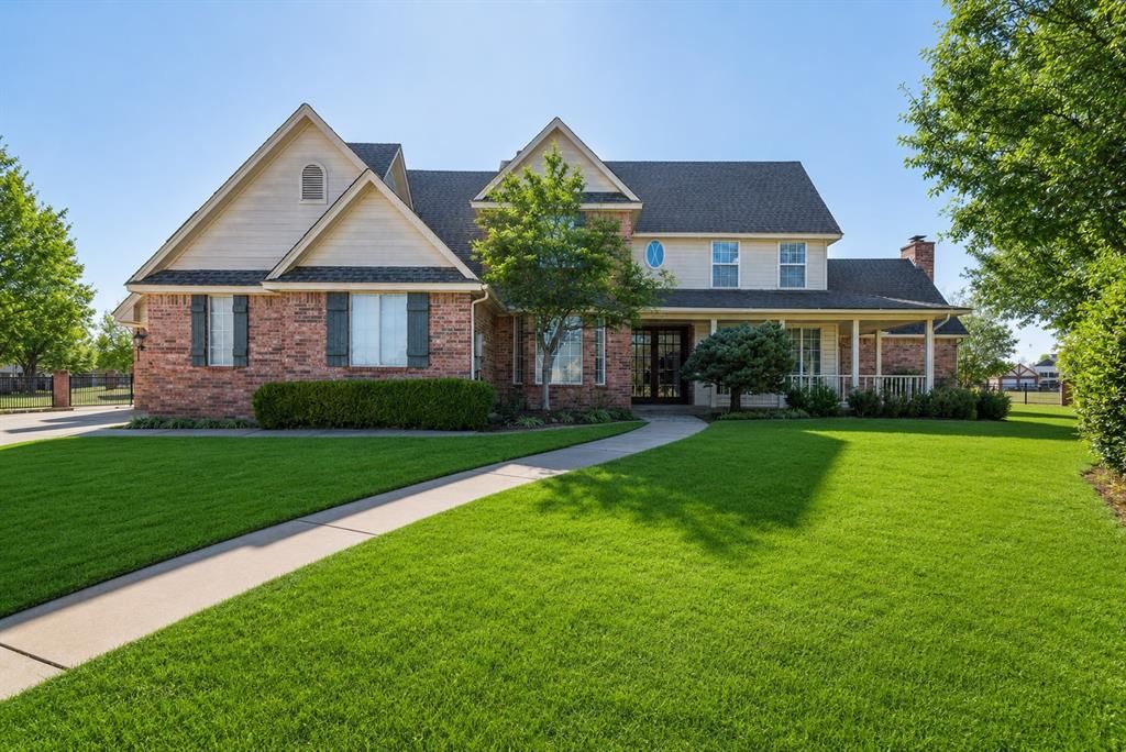 1308 Burnham Court, Edmond, OK 73025