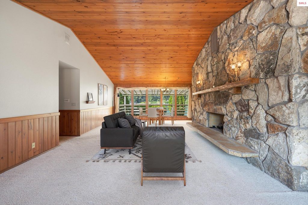 8967 W Driftwood Dr, Coeur d'Alene, ID 83814 photo 6