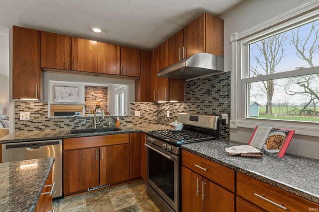 11625 Sharpe Bridge Court, Granger, IN 46530