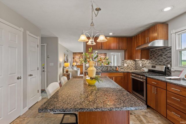 11625 Sharpe Bridge Court, Granger, IN 46530