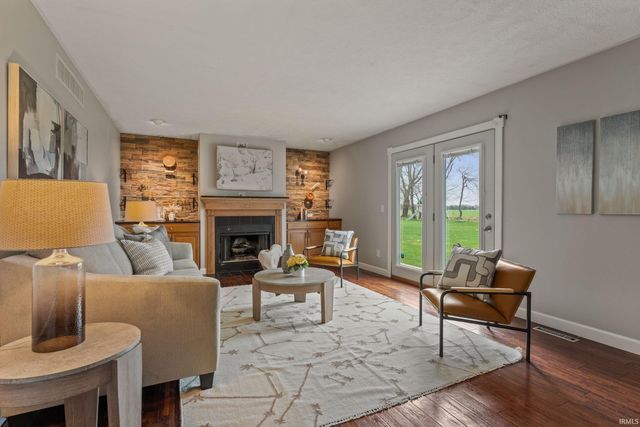 11625 Sharpe Bridge Court, Granger, IN 46530