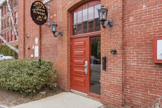 470 Silver St Apt 222, Manchester, NH 03103