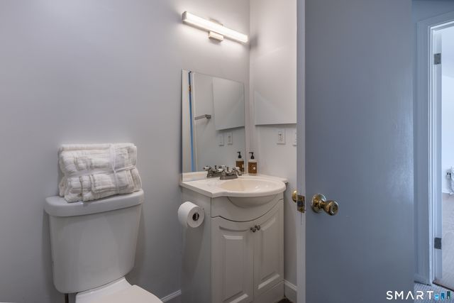 1 Peck Avenue 11, West Haven, CT 06516