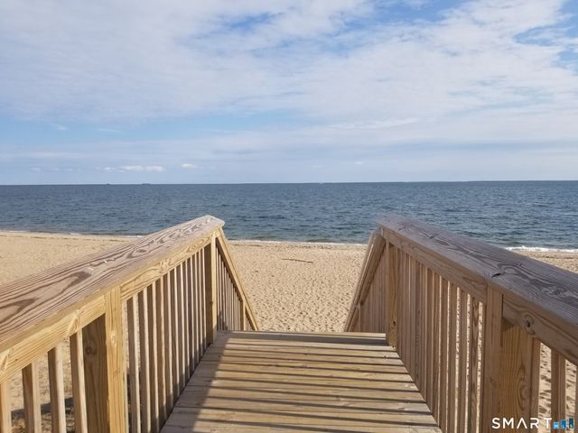 1 Peck Avenue 11, West Haven, CT 06516