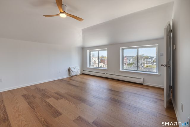 1 Peck Avenue 11, West Haven, CT 06516