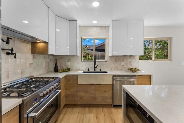 4984 Gaylord Drive, San Diego, CA 92117