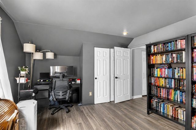 10415 Scarlet Oak Drive, Ypsilanti, MI 48198