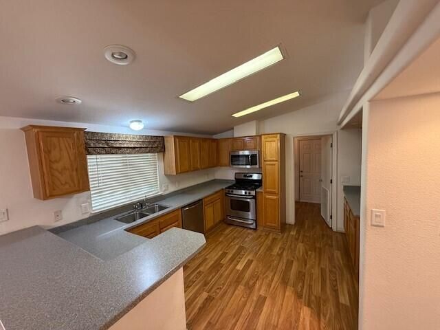 100 S Westwood Street 15, Porterville, CA 93257