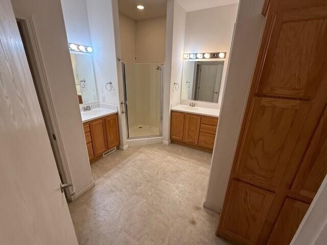 100 S Westwood Street 15, Porterville, CA 93257