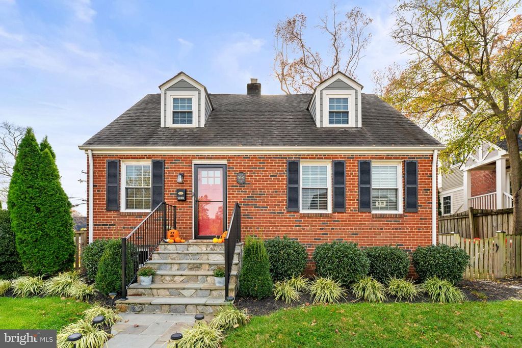 5100 23RD RD N, Arlington, VA 22207