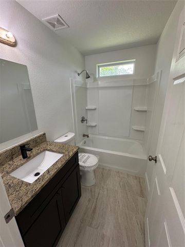 2452 AINSWORTH AVENUE, Deltona, FL 32738