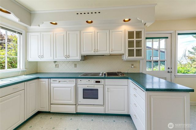 1415 E 2nd Street, Port Angeles, WA 98362