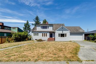 1415 E 2nd Street, Port Angeles, WA 98362