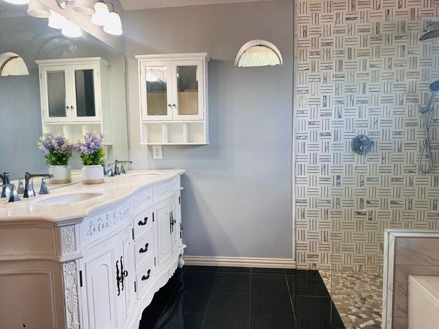 8501 Brushy Creek Trail, Fort Worth, TX 76118