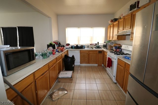 167 Badger Ave, Newark City, NJ 07108