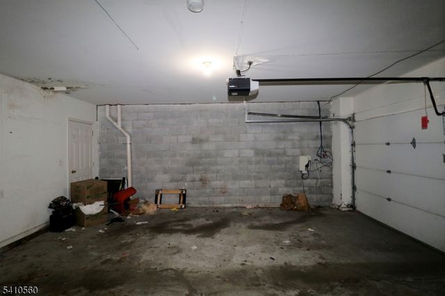 167 Badger Ave, Newark City, NJ 07108