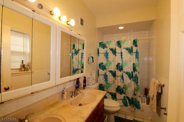 167 Badger Ave, Newark City, NJ 07108