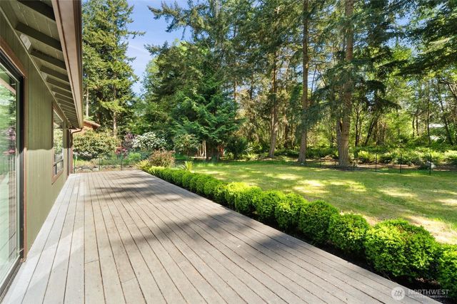 201 Pinecrest Drive, Port Townsend, WA 98368