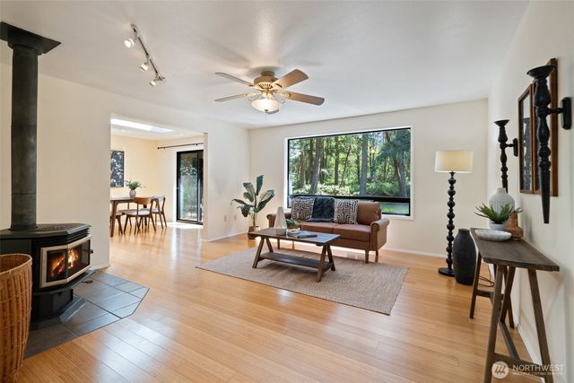 201 Pinecrest Drive, Port Townsend, WA 98368