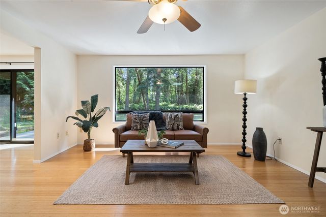 201 Pinecrest Drive, Port Townsend, WA 98368