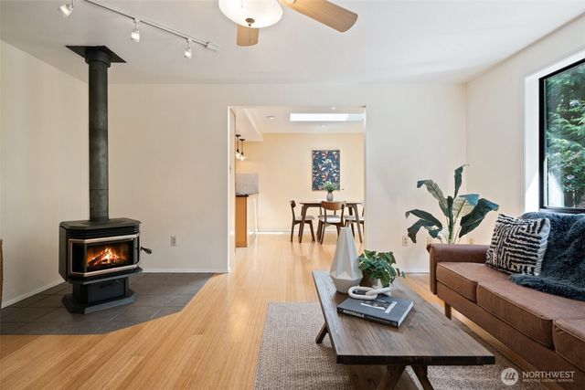 201 Pinecrest Drive, Port Townsend, WA 98368