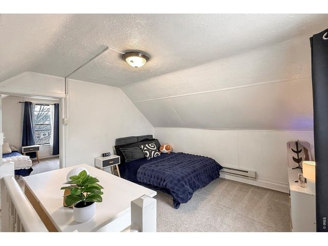 837 5th St, Berthoud, CO 80513
