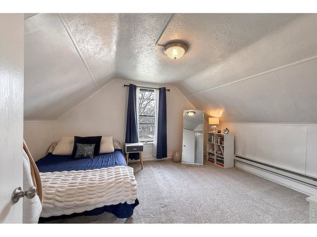 837 5th St, Berthoud, CO 80513