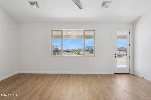532 E Paint Your Wagon Trail, Phoenix, AZ 85085