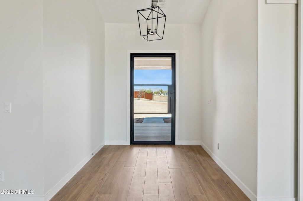 532 E Paint Your Wagon Trail, Phoenix, AZ 85085 — photo 2