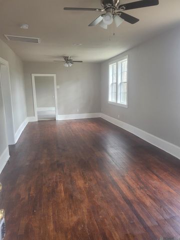 562 W Grant St, Baton Rouge, LA 70802