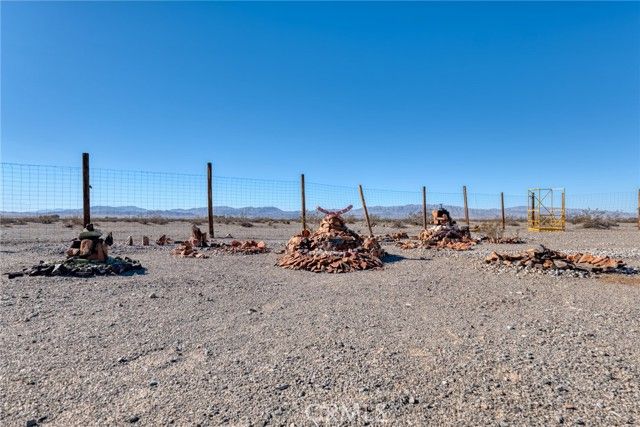85927 Eddie Albert Road, Twentynine Palms, CA 92277