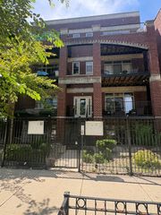 4218 S King Drive 2N, Chicago, IL 60653