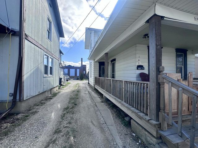 167 S Locust STREET, Janesville, WI 53548