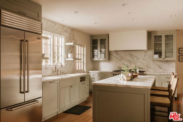 144 Mabery Road, Santa Monica, CA 90402