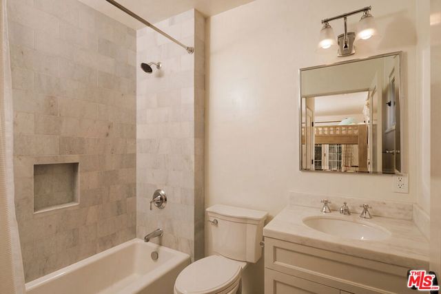 144 Mabery Road, Santa Monica, CA 90402